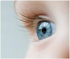 blue_eyes
